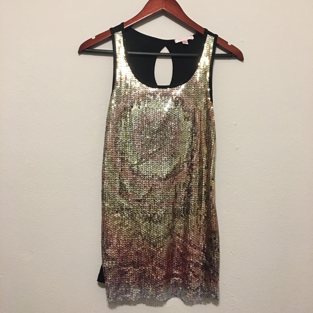 Romeo & Juliet Coutour sequence shimmer top